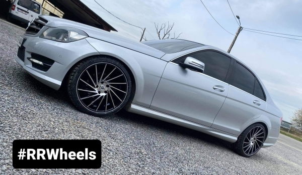 Mercedes C Klasse met nieuwe 19 inch DK wheels in 5x112 8.5J ET38.