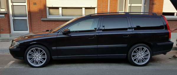 Volvo V70 met nieuwe Aerco velgen in 18 inch 5x108 et38.